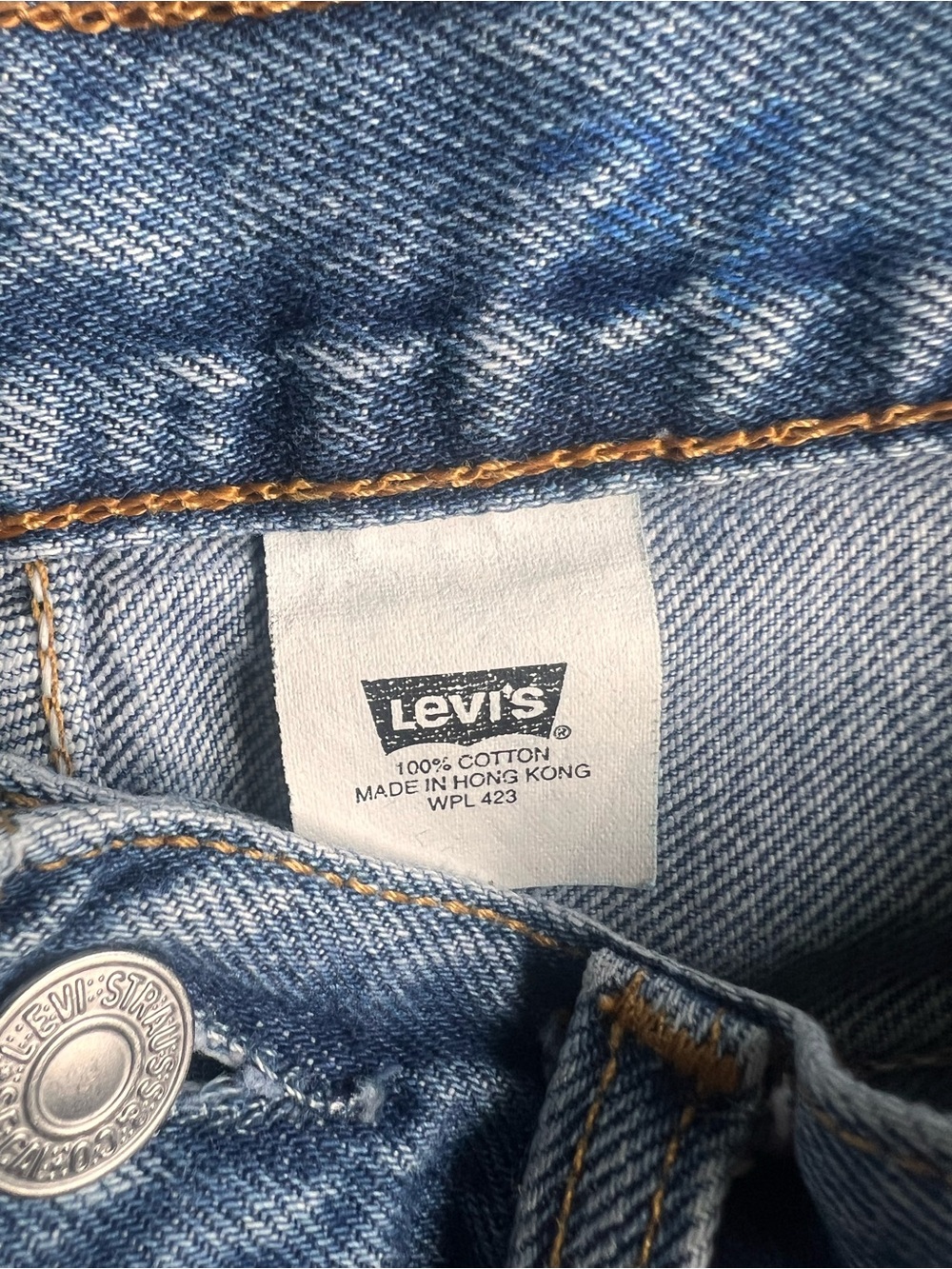 Vintage Levi's 501 button fly medium blue jeans Men’s 32x32 made in Hong Kong - Picture 6 of 9